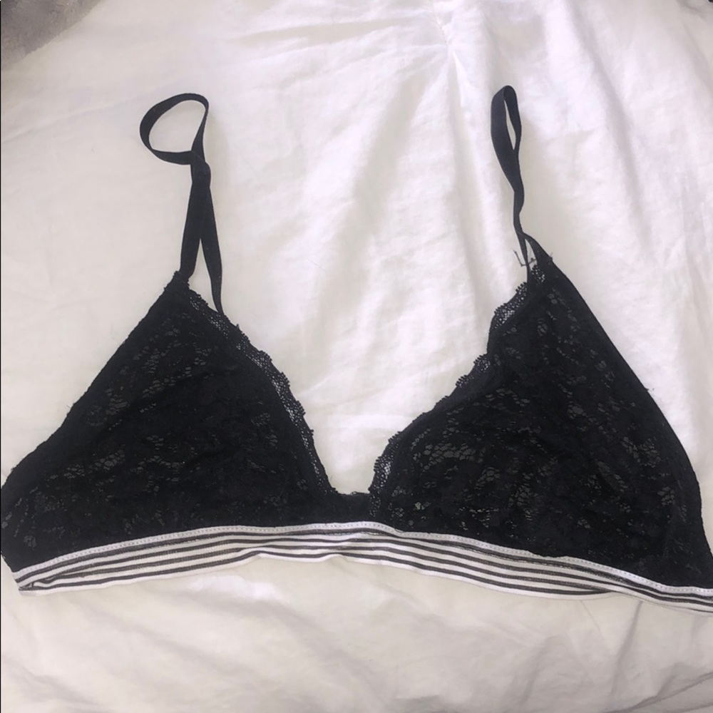 Black lace Bralette